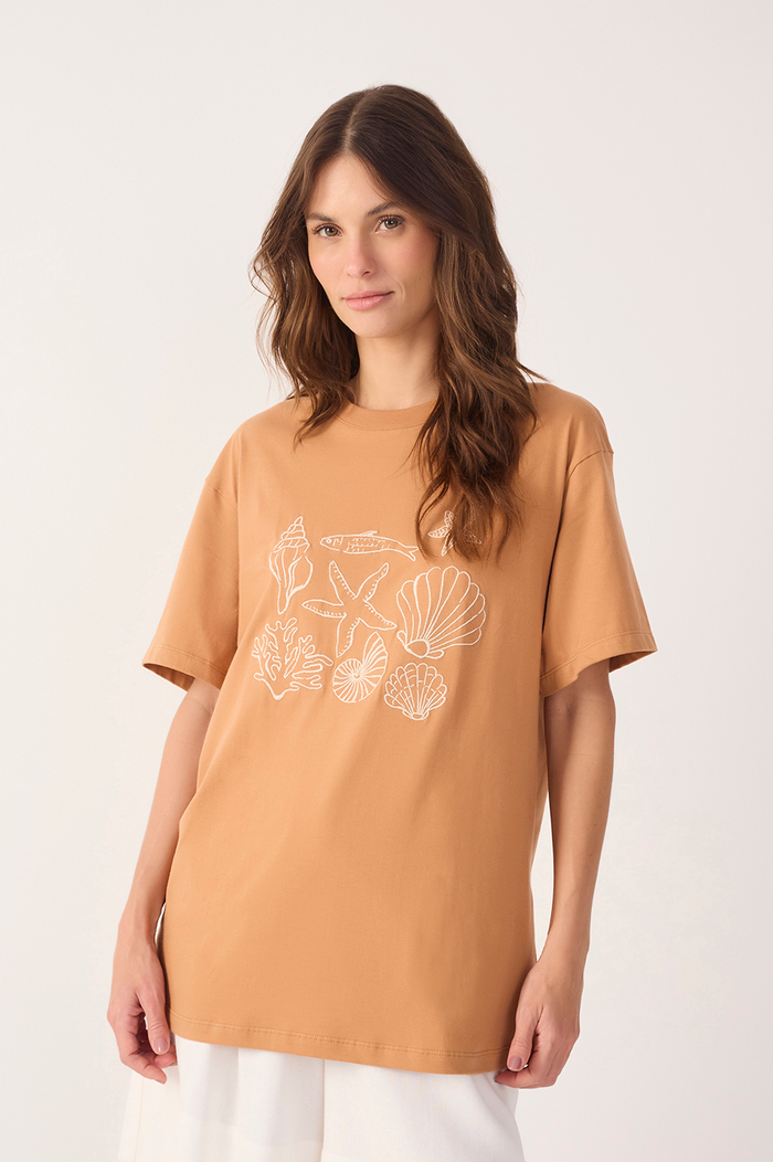 Beige Conchas Embroidered Short Sleeve T-Shirt