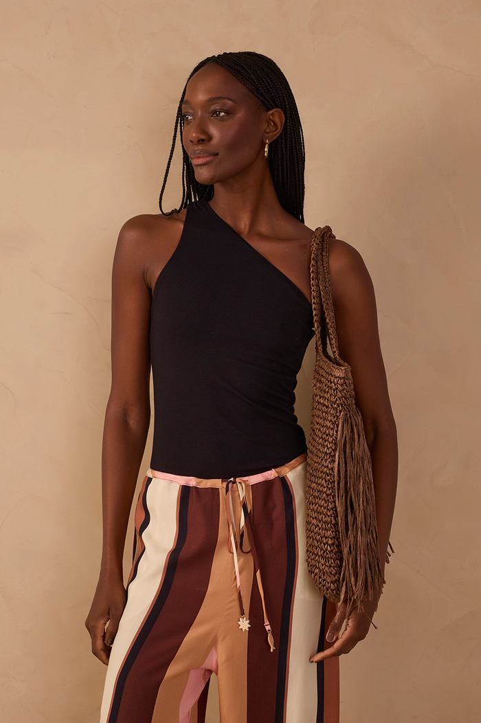 Black One-Shoulder Sleeveless Top_1