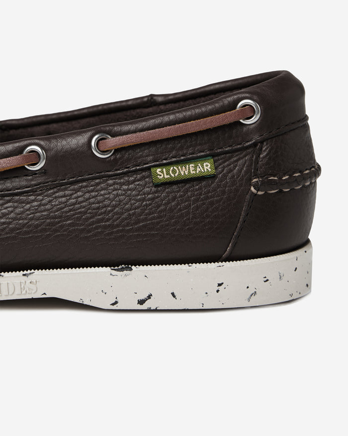 Hammered leather boat shoe